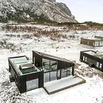 Hoda - Luxury With Jacuzzi And Sauna Feriehus