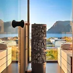 Hoda - Luxury With Jacuzzi And Sauna بيت للعطل Lyngværet