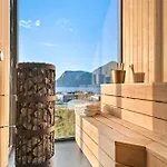 Hoda - Luxury With Jacuzzi And Sauna Lyngværet