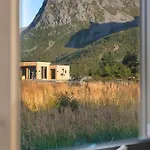 Hoda - Luxury With Jacuzzi And Sauna بيت للعطل Lyngværet