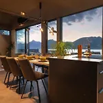 Hoda - Luxury With Jacuzzi And Sauna *