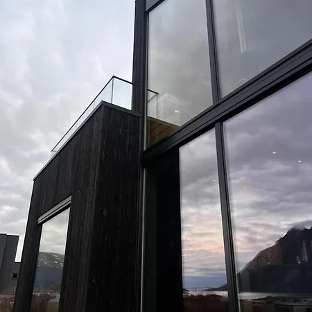 Hoda - Luxury With Jacuzzi And Sauna Lyngværet