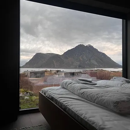 Hoda - Luxury With Jacuzzi And Sauna 別荘 Lyngværet