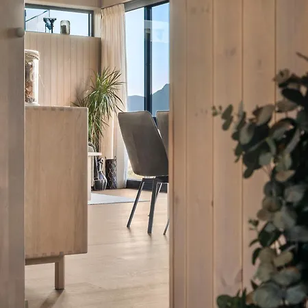 別荘 Hoda - Luxury With Jacuzzi And Sauna *