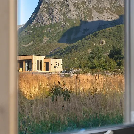 Hoda - Luxury With Jacuzzi And Sauna Ferienhaus Lyngværet