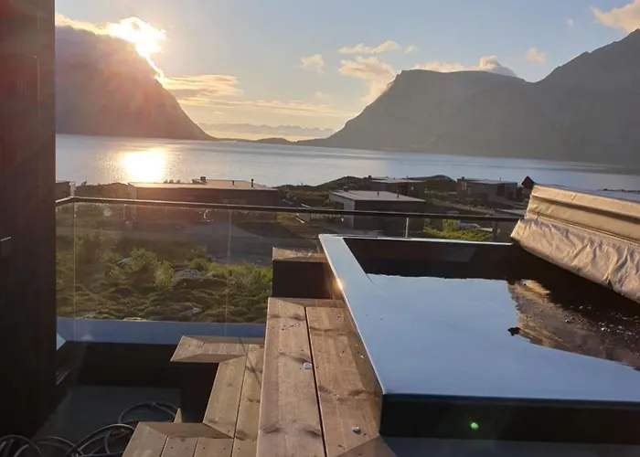 Hoda - Luxury With Jacuzzi And Sauna Prázdninový dům Lyngværet