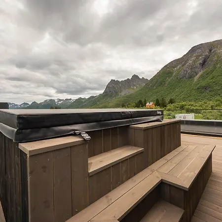 Σπίτι διακοπών Hoda - Luxury With Jacuzzi And Sauna