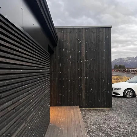 Hoda - Luxury With Jacuzzi And Sauna Lyngværet