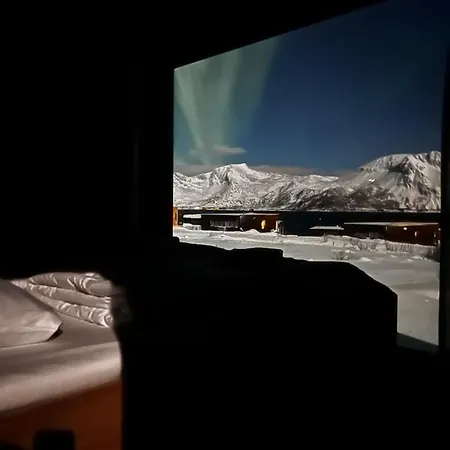 Hoda - Luxury With Jacuzzi And Sauna Feriehus Lyngværet