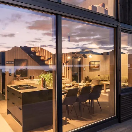 Hoda - Luxury With Jacuzzi And Sauna