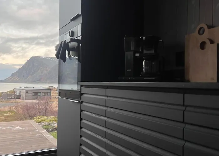 Hoda - Luxury With Jacuzzi And Sauna * Lyngværet